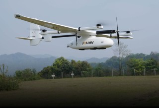 纵横股份点评：专注工业无人机，但还在生死线上挣扎！