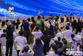 宇树科技王兴兴：让机器人跳舞格斗是为了实现“解放人类生产力”的终极目标