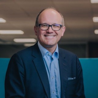 美国拟对进口汽车加征25%关税引不满，英媒：汽车行业已将“特朗普从圣诞贺卡名单中除名”