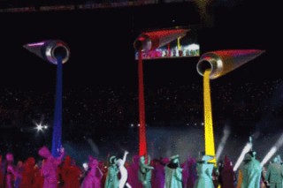 米兰冬奥会开幕，中国代表团亮相，谷爱凌再出征！郎朗时隔18年再登奥运开幕式舞台，奏响《奥林匹克颂》