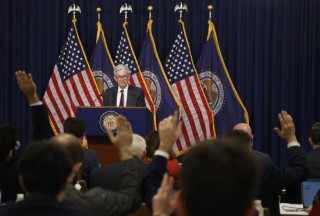 美联储会议纪要显示：若关税加剧通胀 美联储可能面临“艰难权衡”