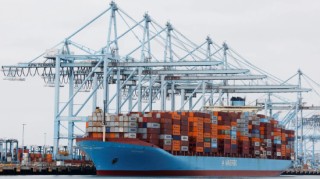 美国2月贸易逆差增幅低于预期