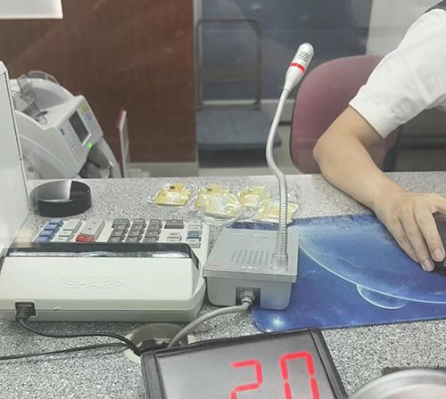 4%大额存单“换”黄金 年轻人购金花样百出 第3张 4%大额存单“换”黄金 年轻人购金花样百出 第3张