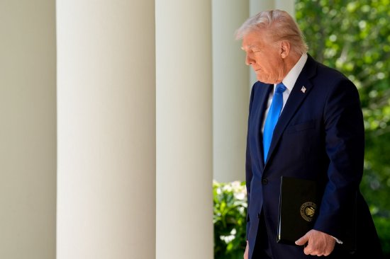 特朗普在预算案中大砍23%国内支出 破1万亿美元国防开支创新高 第1张 特朗普在预算案中大砍23%国内支出 破1万亿美元国防开支创新高 第1张