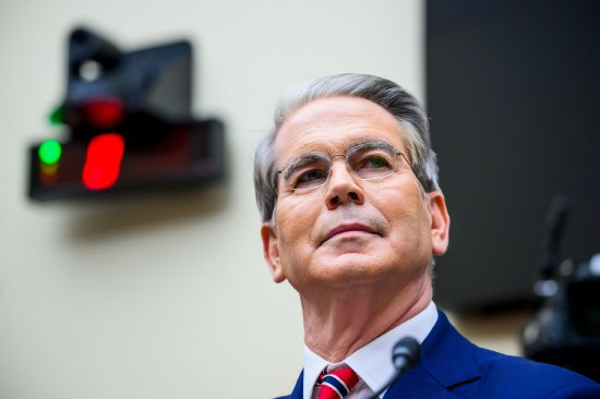 外盘头条：美制定首批贸易谈判优先名单 纽瓦克机场雷达屏幕再现故障 美国考虑赋予格陵兰岛特殊地位  第3张