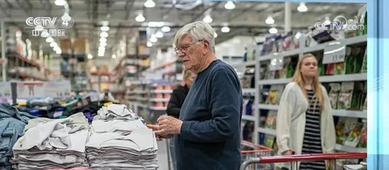 “我会盯着你”!沃尔玛将涨价,特朗普破防:怎么能怪关税,你赚了几十亿该吞下关税!更多美企加入涨价行列 第7张 “我会盯着你”!沃尔玛将涨价,特朗普破防:怎么能怪关税,你赚了几十亿该吞下关税!更多美企加入涨价行列 第7张