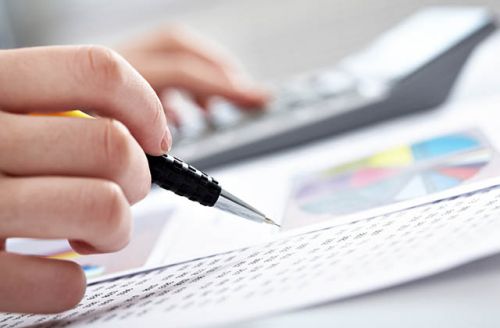 如何报全车划痕险？报全车划痕险有哪些步骤？  第1张