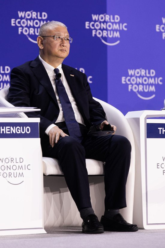 隆基绿能李振国谈下一代光伏技术:再过10年效率做到35% 第1张 隆基绿能李振国谈下一代光伏技术:再过10年效率做到35% 第1张