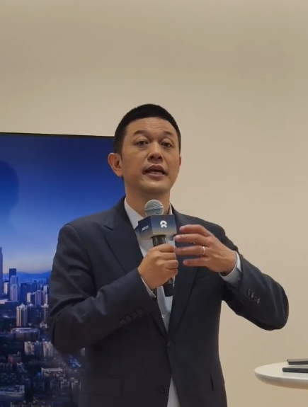 蔚来李斌：纯电趋势已经越来越清楚  第1张