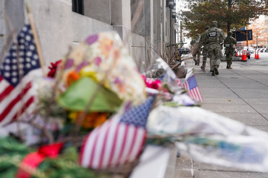 被控袭击国民警卫队者面临美国谋杀罪指控，特朗普拟暂停“第三世界”移民  第1张